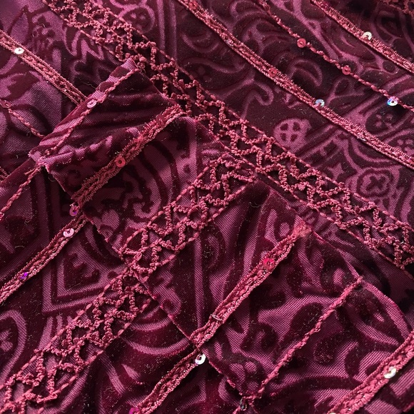 90s/Y2K Velvet Burnout Sequin Embroidered Top - Picture 2 of 3